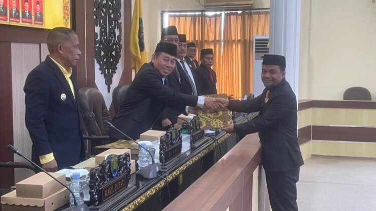 Catatan Infrastruktur hingga SDM Lokal Warnai Pendapat Akhir Fraksi