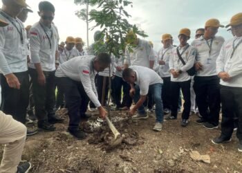 Bibit Tanaman dari 74 Desa Lengkapi Kebun Raya Bundayati
