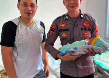 Aksi Heroik Personel Polri Polda Kaltara, Briptu Kristian, Bantu Persalinan Darurat di Dalam Mobil Hingga Ibu dan Bayi Selamat