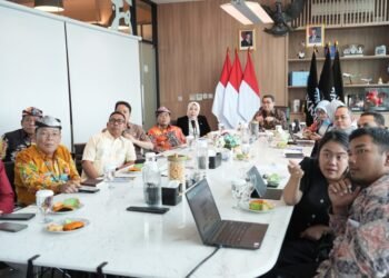 Gubernur Bawa Usulan Strategis Ekonomi Kreatif Kaltara ke Menekraf
