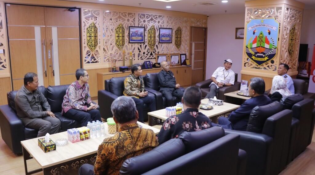 Gubernur Terima Kunjungan Ditjen Badilmiltun MA RI, Perkuat Sinergi Pelayanan Hukum
