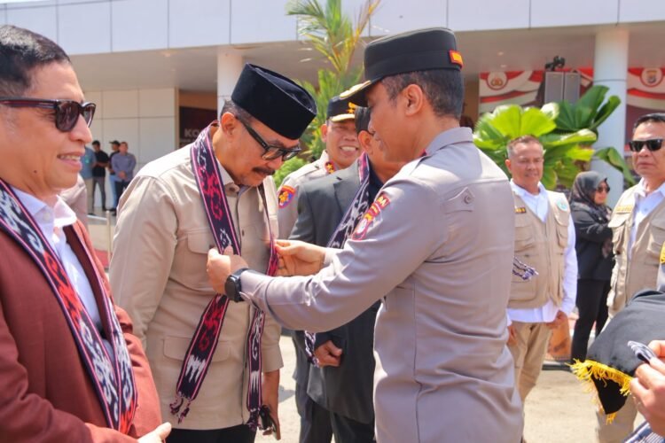 Rombongan Komisi III DPR RI tiba di Mapolda Kaltara, Disambut Hangat oleh Wakapolda dan Forkopimda