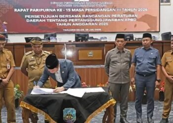 Ranperda Pertanggungjawaban APBD 2025 Disahkan, DPRD Tekankan Tindak Lanjut Rekomendasi
