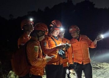 BREAKING NEWS: Tiga Warga Termasuk Anak 11 Tahun Tersesat di Hutan Bukit Kabut Juata Laut