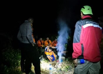 Tiga Warga Tersesat di Bukit Kabut Ditemukan Selamat