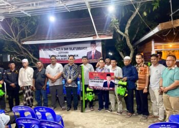 Dukung Ketahanan Pangan Kaltara, Hasan Basri Salurkan Alsintan dan Penerangan untuk 17 Poktan Malinau