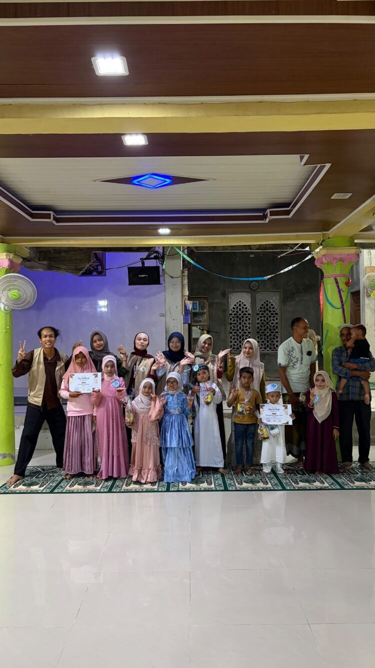 Fashion Show Busana Muslim Meriahkan Kegiatan KKN USK di Cut Langien