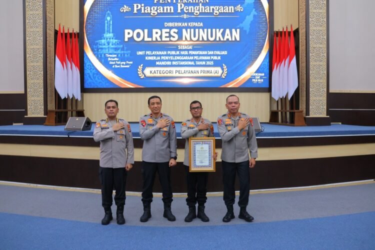 Polda Kaltara Gelar Operasional Triwulan II Tahun 2026, Serahkan Penghargaan Pelayanan Prima 2025