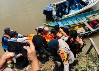 KDP Ditemukan Meninggal Setelah Dua Hari Dicari di Sungai Jelarai