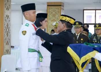 Gubernur Kukuhkan 26 Paskibraka, Tekankan Integritas dan Tanggung Jawab