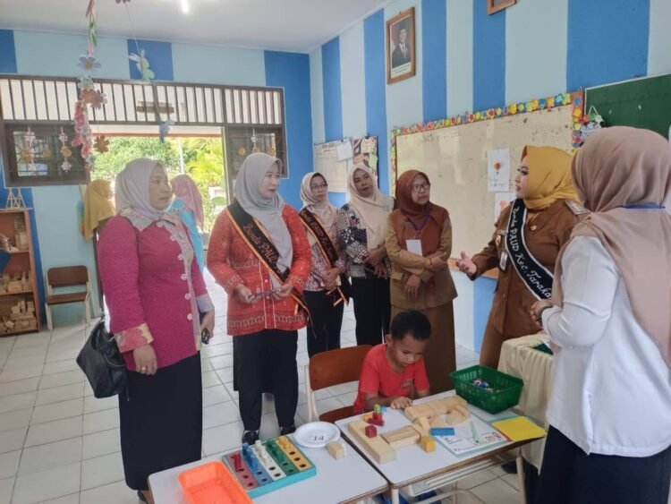 APE Tak Harus Pabrikan, Guru PAUD Diminta Manfaatkan Bahan Sekitar