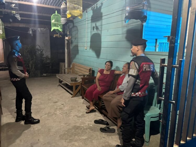 Patroli Dialogis Ditsamapta Polda Kaltara Ciptakan Rasa Aman di Jalan Selimau