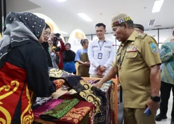 Optimalkan PAD, Gubernur Terbitkan Surat Edaran Penggunaan Produk dan Jasa Lokal