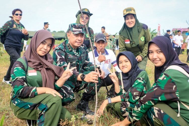 277.250 Pohon Ditanam Serentak, Kodam VI/Mlw Sasar Lahan Pascakebakaran