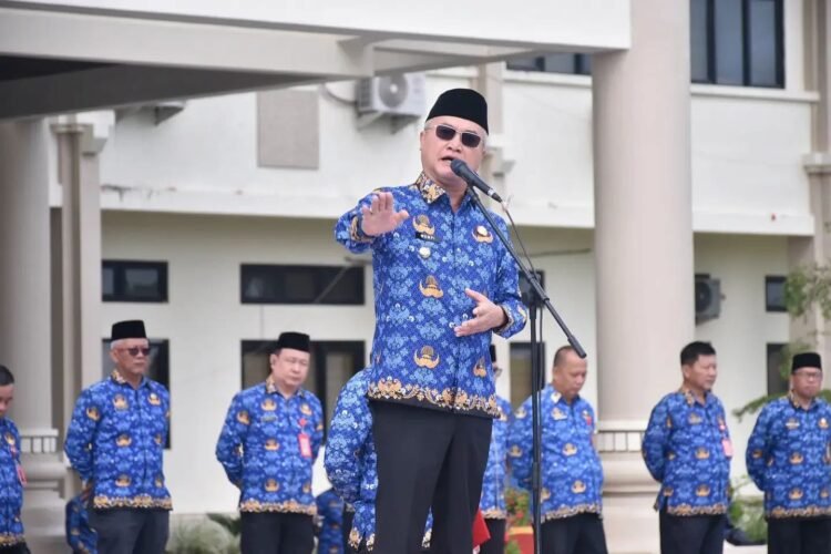 Wempi Ingatkan ASN Malinau Soal Disiplin dan Pelayanan
