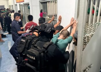 Satbrimob Polda Kaltara Bersama TNI-Polri dan BNNP Gelar Razia Gabungan di Lapas Kelas IIA Tarakan