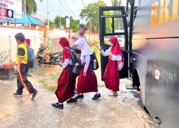 Brimob Peduli Anak, Hadir Berikan Semangat dan Kepedulian untuk Siswa SLB Negeri Tarakan