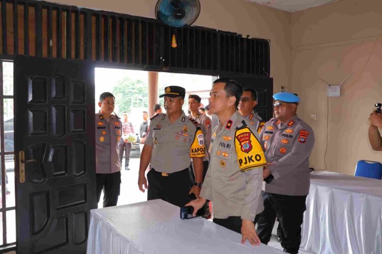 Kapolda Kaltara Cek Polsek Sekatak, Tekankan Kehadiran Polri yang Dirasakan Masyarakat
