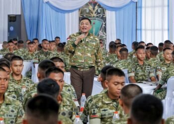 Menhan Sjafrie Tekankan Peran Ganda Yonif TP 880/Banuanta