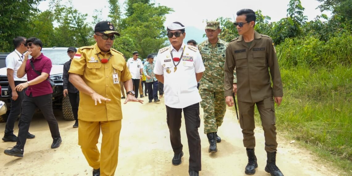 Gubernur Zainal Pastikan Kebutuhan Jalan Perbatasan Kaltara Masuk Rencana Induk 2027–2029