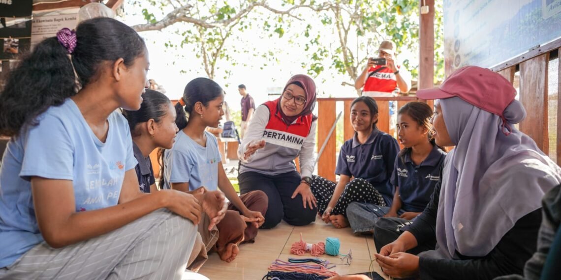 Pertamina Patra Niaga Dorong Pendidikan dan Pemberdayaan Masyarakat Pesisir melalui Sekolah Alam Anak Pesisir