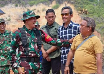 TMMD ke-130 Kodim 0907/Tarakan Libatkan 150 Warga, Gotong Royong Buka Jalan di Tanjung Batu