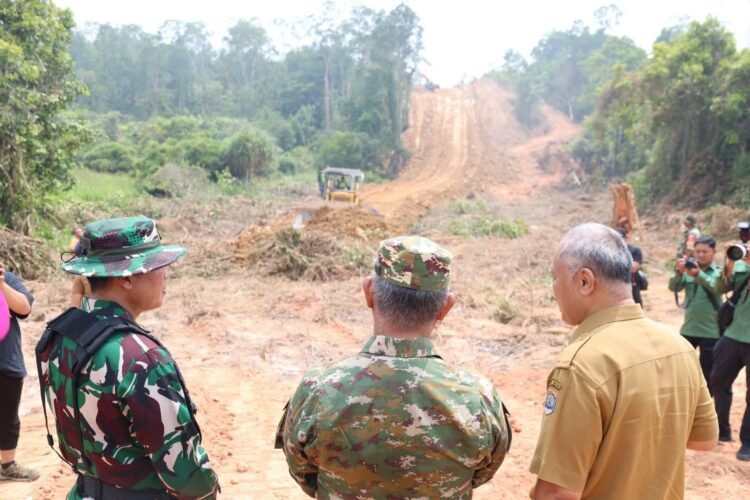 Cuaca Berubah Cepat, Dandim Antisipasi Pengerjaan TMMD di Tarakan
