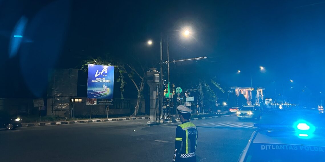 Patroli Blue Light POLANTAS KARIB, Ditlantas Polda Kaltara Ciptakan Kamseltibcarlantas yang Kondusif