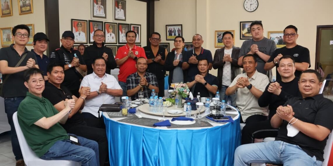 Kapolda Kaltara Bersama Wakapolda dan PJU Antar Keberangkatan Irjen Pol. Agus Wijayanto di Bandara Juwata Tarakan*