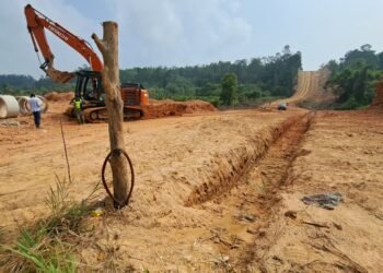 Hari Ketujuh TMMD, Alat Berat Dikerahkan Buka Jalan di Tanjung Batu Tarakan
