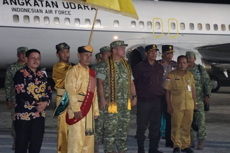 Wakapolda Kaltara Hadiri Penyambutan Wakil Panglima TNI dalam Rangka Kunjungan Kerja di Wilayah Kalimantan Utara