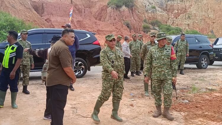 Tinjau TMMD Ke-130 Tarakan, Tim Wasev Pantau Jalan hingga Sumur Bor